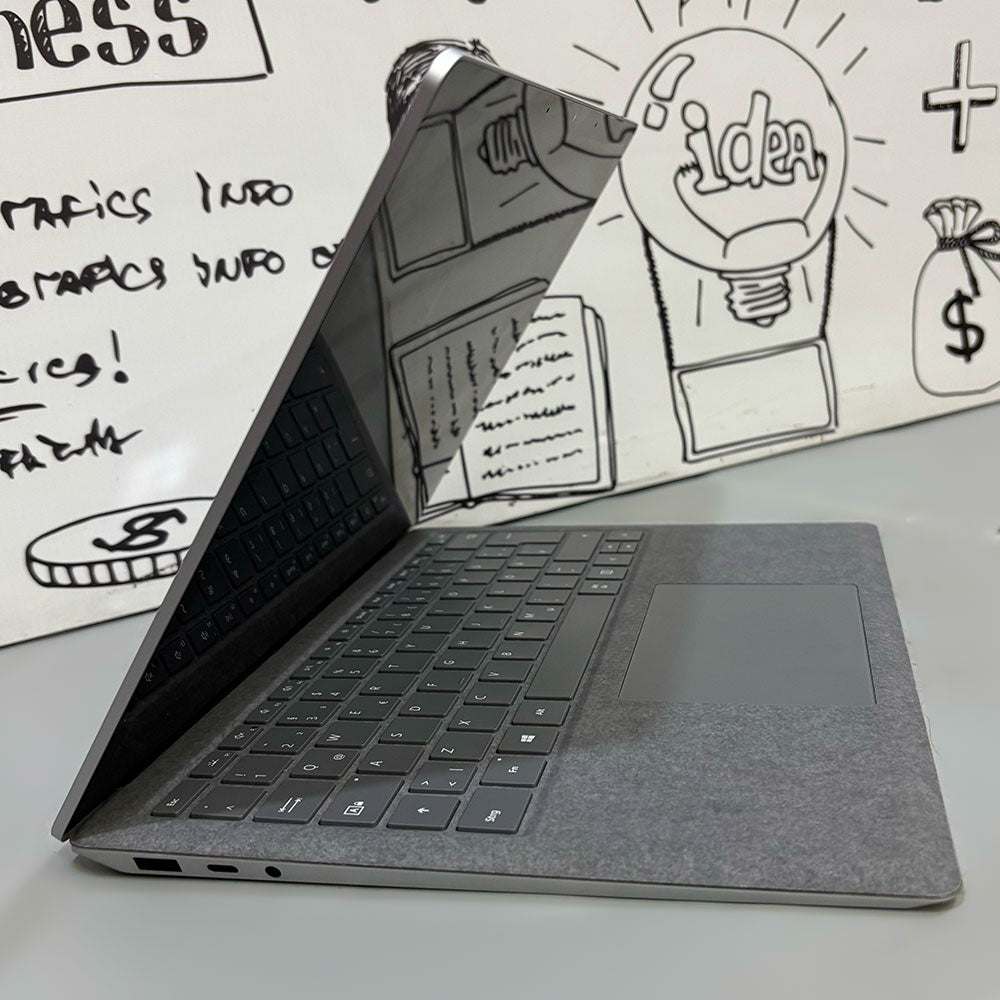 Microsoft Surface Laptop 3 (Intel Core i5-1035G7 - 8GB DDR4 - M.2 256GB - Intel Iris Plus Graphics - 13.5 Inch 2K Touchscreen - Cam) Original Used