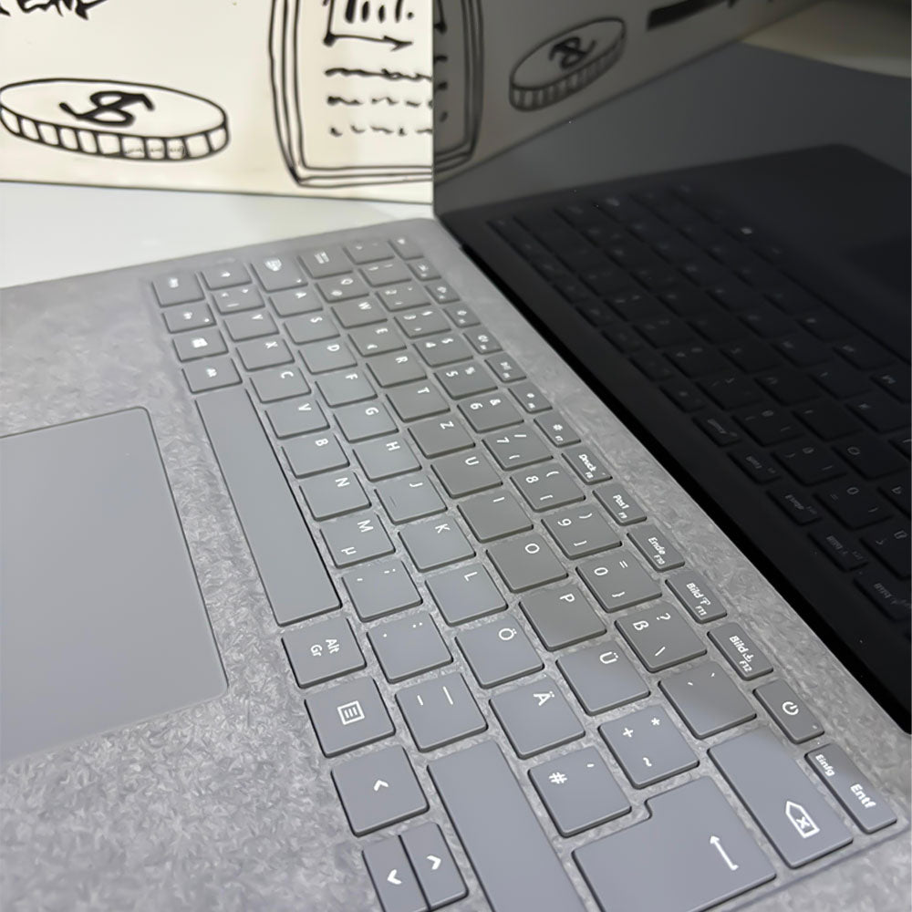 لاب توب ميكروسوفت Surface 3 (انتل كور i7-1065G7 - رام 16 جيجابايت M.2 256GB - DDR4 - انتل Iris Plus جرافيكس - شاشة 13.5 بوصة 2K تاتش سكرين - كاميرا) استعمال خارج